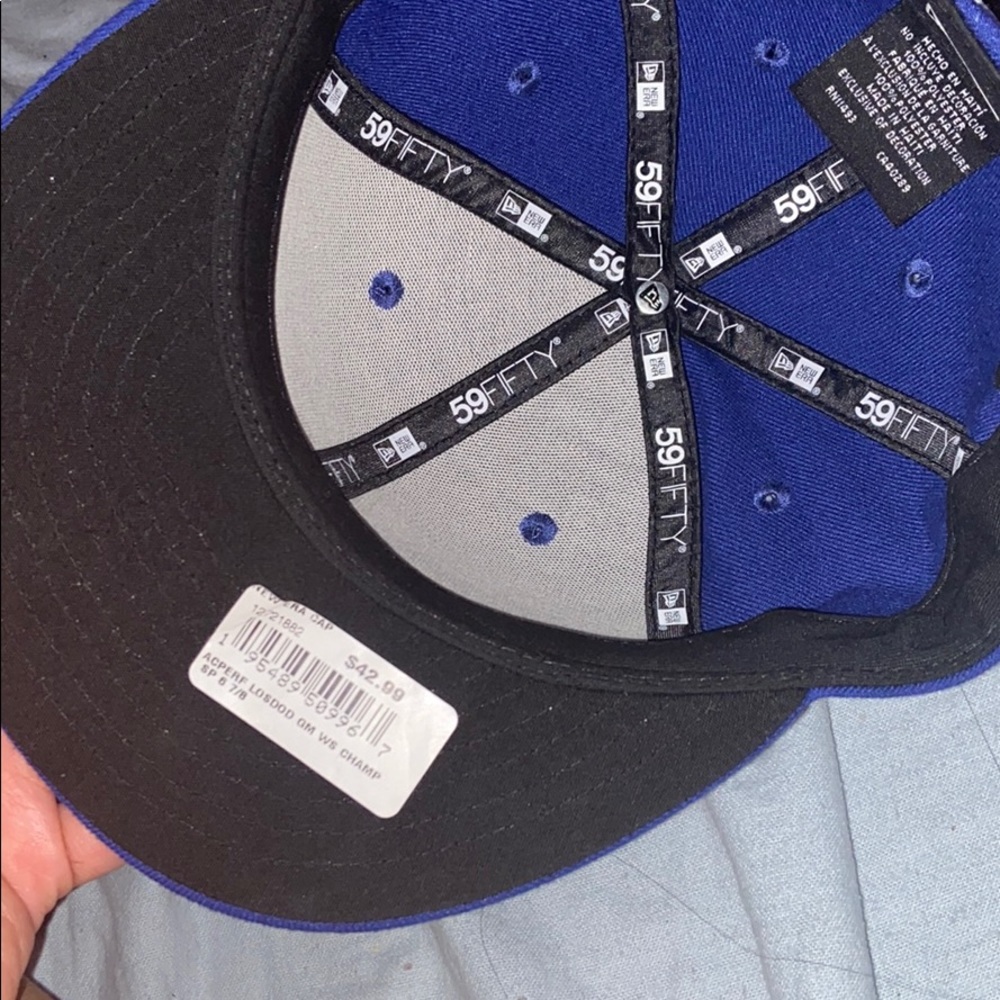 Hat - Picture 6 of 6